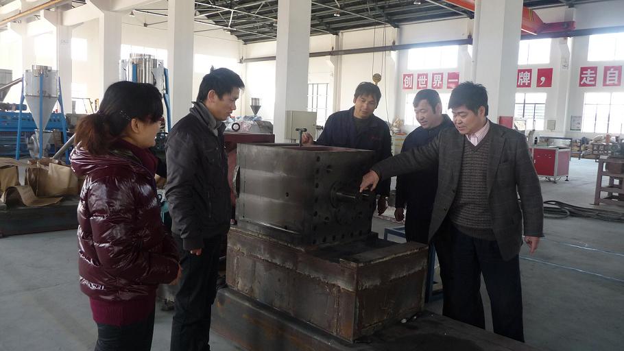 3377·电子(中国)官方网站公司以“创建学习型党组织”为抓手,推动“企业科技创新”.jpg 3377·电子(中国)官方网站公司以“创建学习型党组织”为抓手,推动“企业科技创新”.jpg